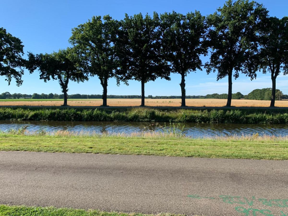 Vakantiehuis De Turfvaart Wachtum Екстер'єр фото